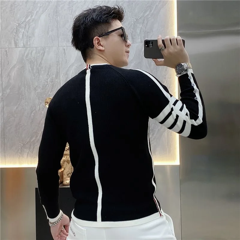 명품 Autumn Golf Wear Men 2024 High Quality Golf Sweater Simplicity Round Neck Windproof Knit Luxury Men Cultivate Oneself Blouse