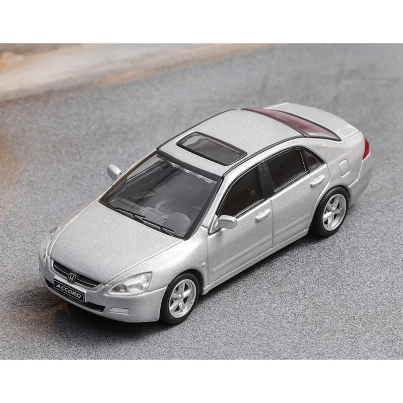 DCT Diecast 1/64 Scale Accord 7th Generation Alloy Car Model Collectible Decorative Ornament Toy