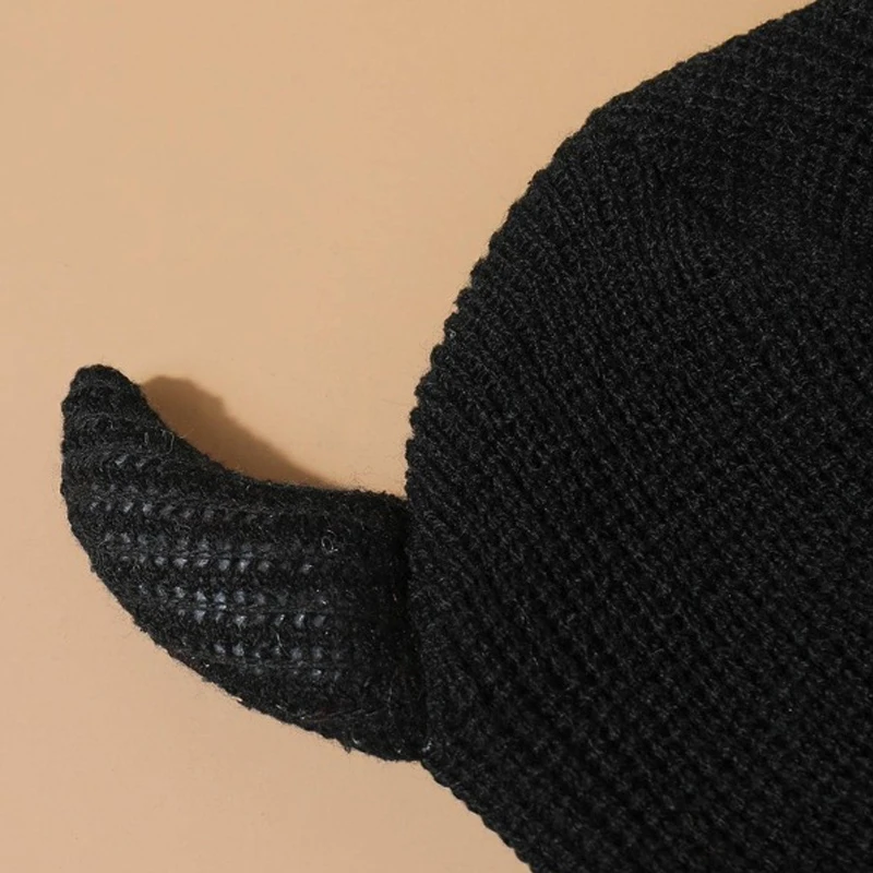 1pcs Y2k Men Horn Decor Beanie Solid Color Couple Knitted Hat Fashion Skull Hat Warm Knitted Beanies for Men and Women