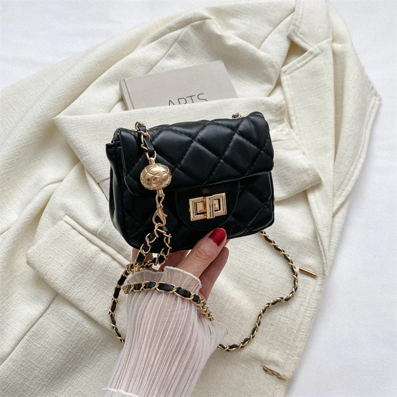 

2025 New Korean Chain Mini Bag Fashion Simple Single Shoulder Crossbody Small Bag Tide