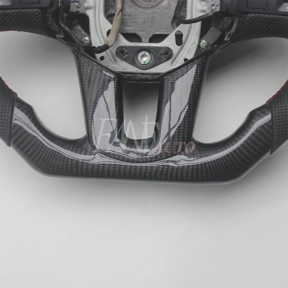 Replacement Real Carbon Fiber Steering Wheel with Leather for Kia Sportage R KX5 2010-2022