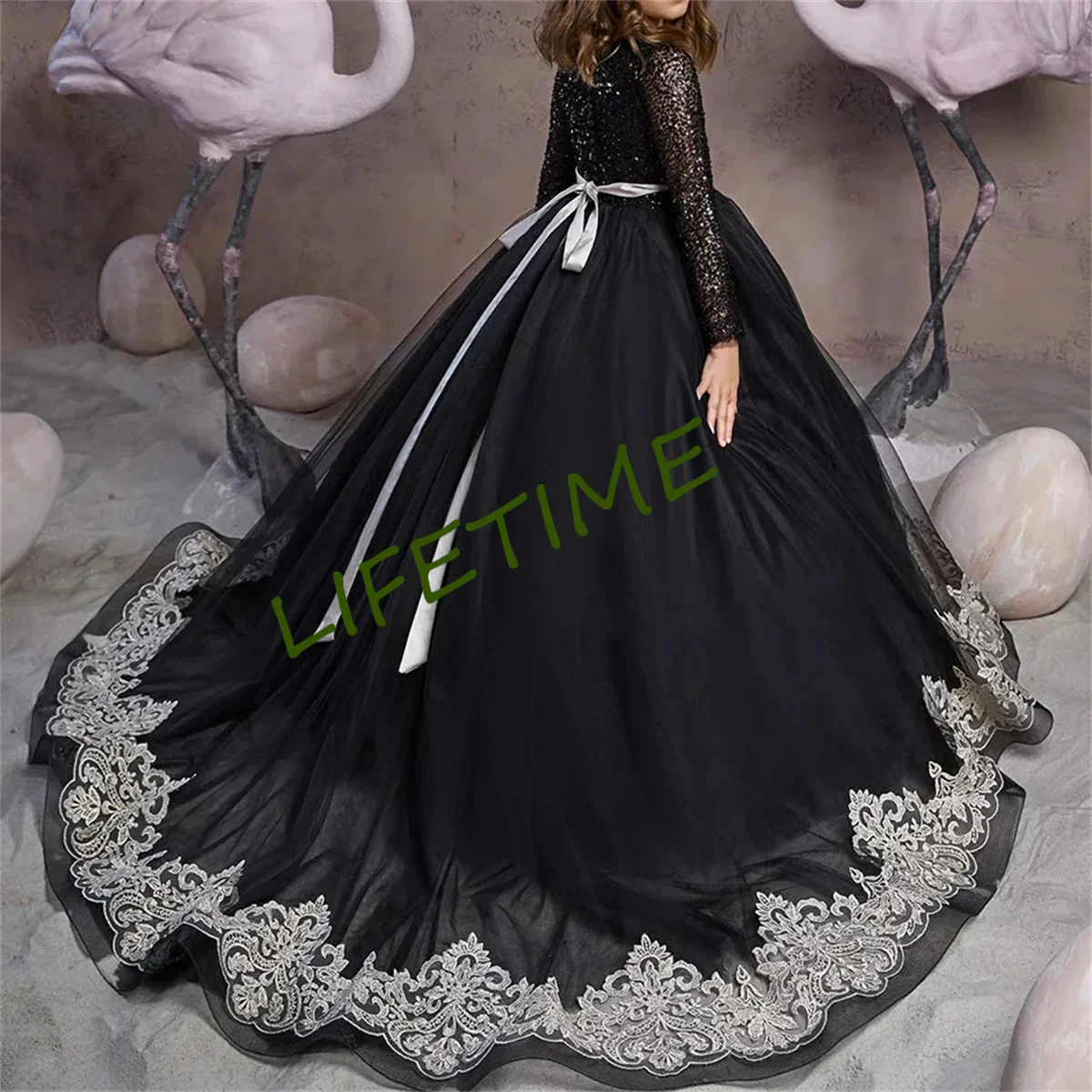 

Luxury Flower Girl Dress Sequins Applique Tulle Puffy With BeltFloor Length For Wedding Pageant Party First Comunion Ball Gowns