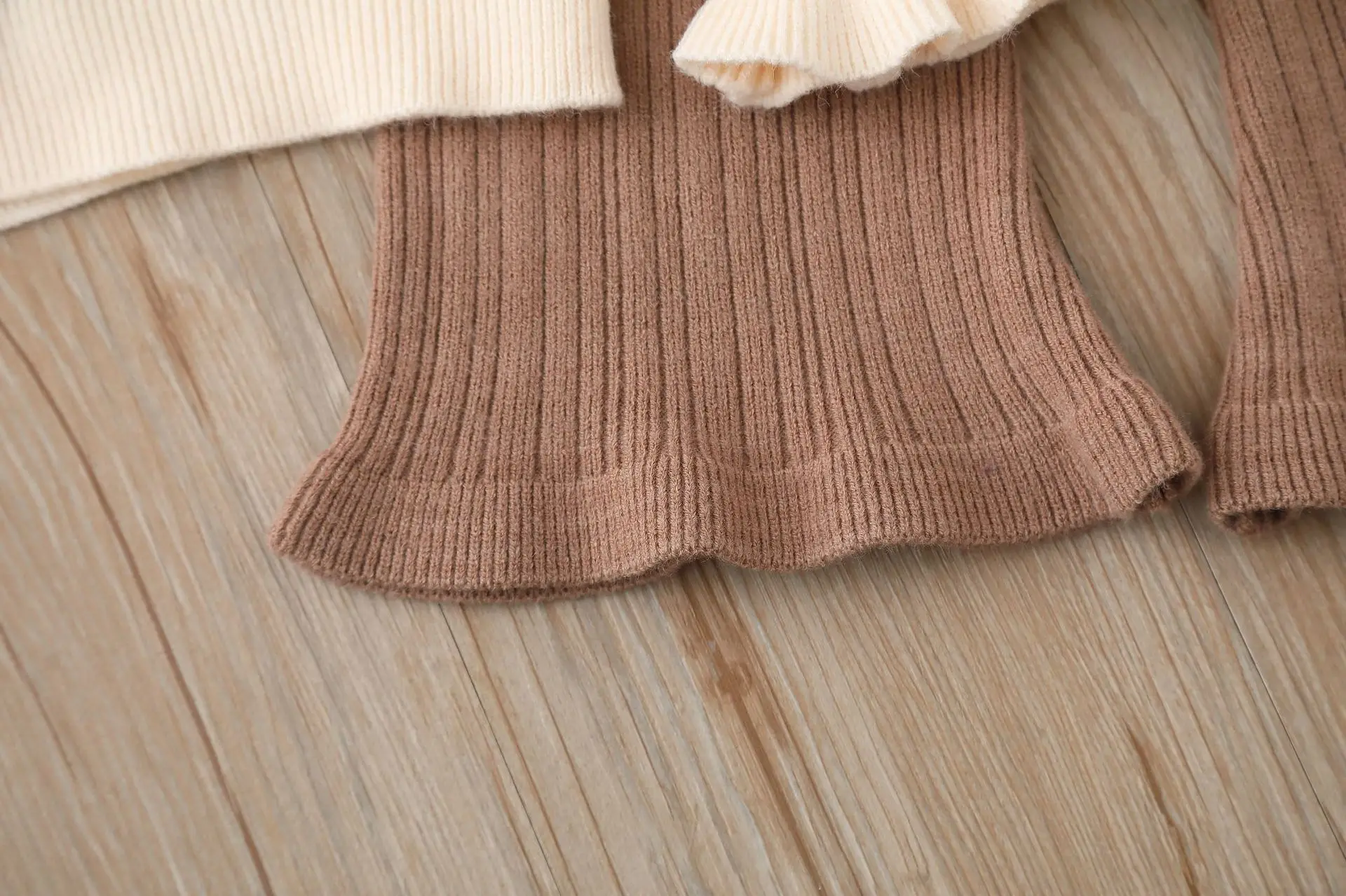 طقم سترة بناتي بنمط جديد للخريف والشتاء، سترة علوية وسروال برقبة دائرية للفتيات الصغيرات، 2-6 سنوات