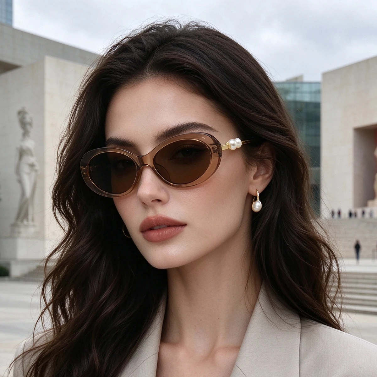 New Style Fashionable High-end Black Sunglasses for Women, Oval Shape, UV Protection Sunglasses