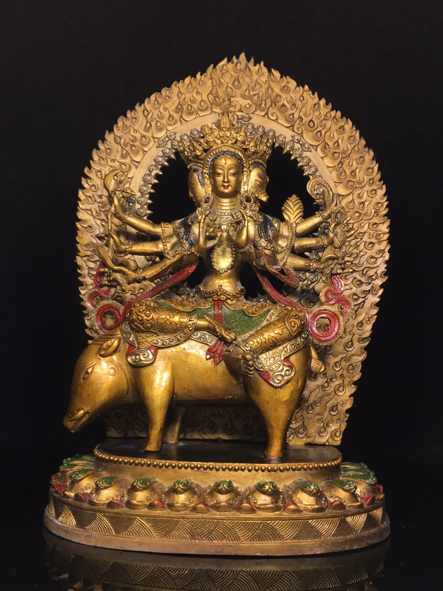 

17"Tibetan Temple Collection Old Bronze Painted Cinnabar Marici Buddha Molizhitian Sitting Divine Beast Backlight Worship Hall