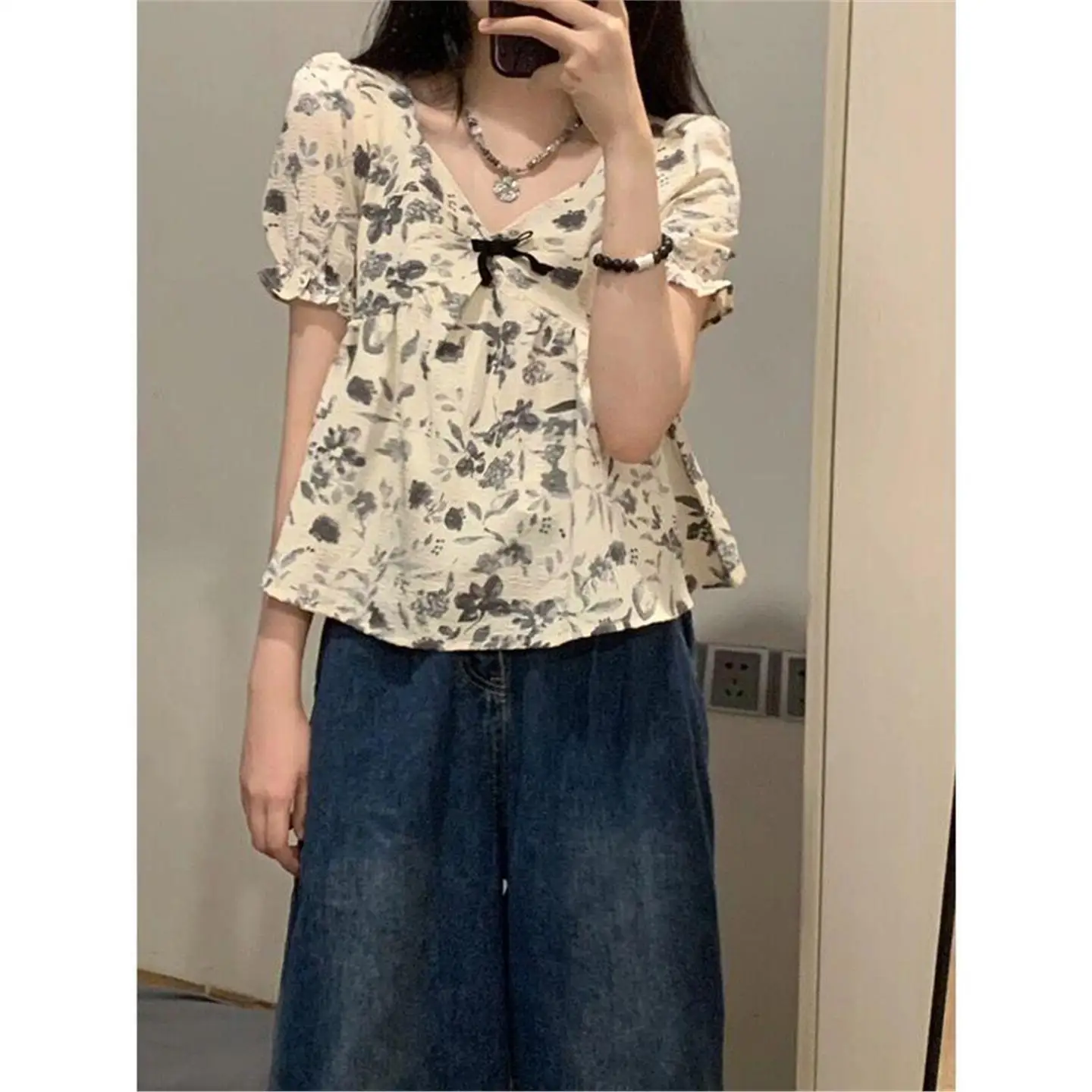 

Sweet Sle Summer Vintage Watercolor Flubble Sve irt Women's Ele ort Doll irt Faionable Fre Look