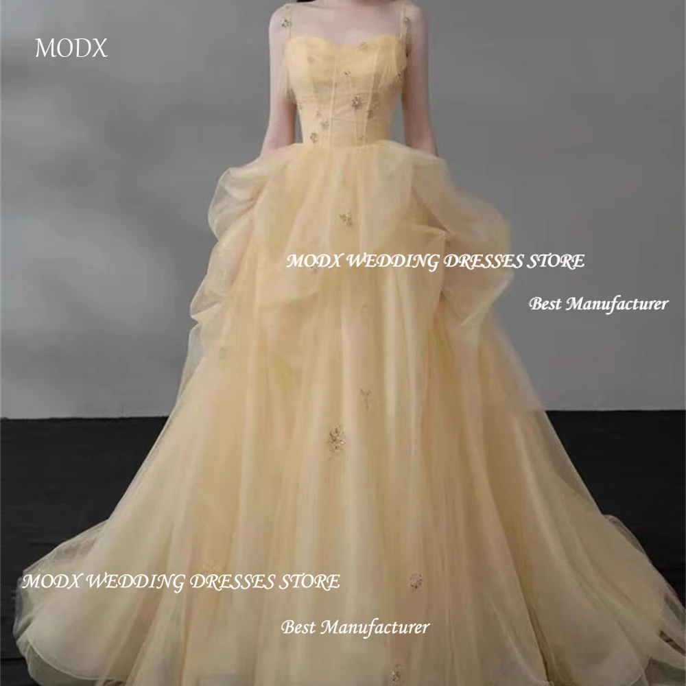MODX Giallo Bellissimo ed elegante abito da sposa coreano con cinturino per spaghetti Applique in organza Piega A-line Abito da sposa lungo fino al pavimento