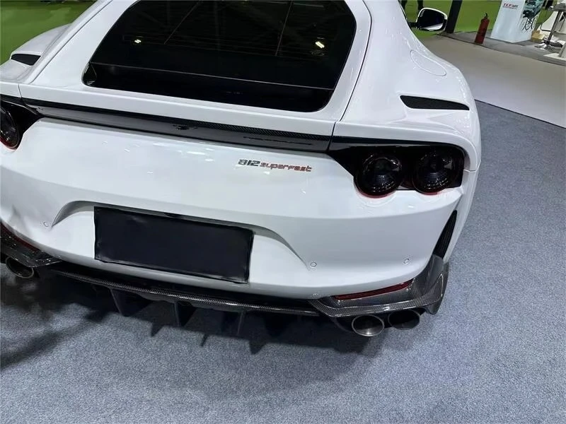 Cocok untuk Spoiler Belakang Ferrari 812 Baru, Kit Serat Karbon Berkualitas Tinggi Kecepatan Ultra Tinggi Model N