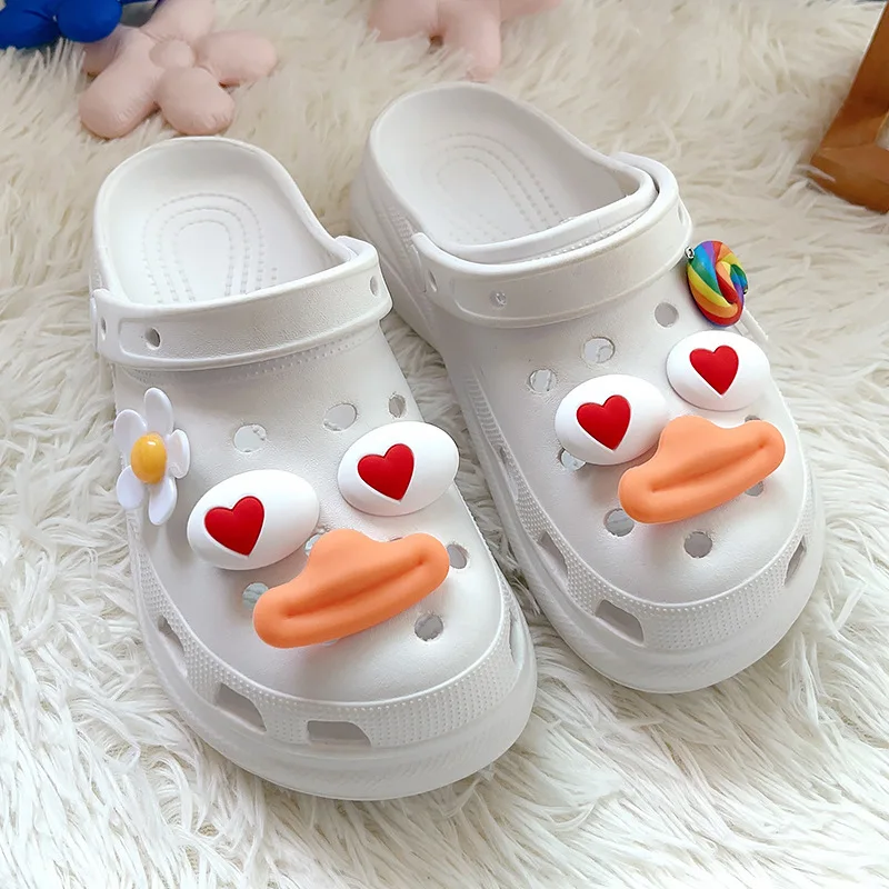 Cute Love Eye Little Yellow Duck Hole Shoe Charms Decoration Shoe Buckle Funny Swirl Eyes Duck Shoe Flower Accessories
