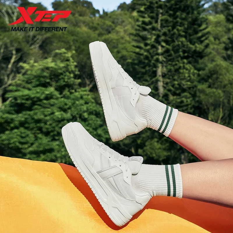 Xtep Women's Skate Shoes 2025 Retro Breathable