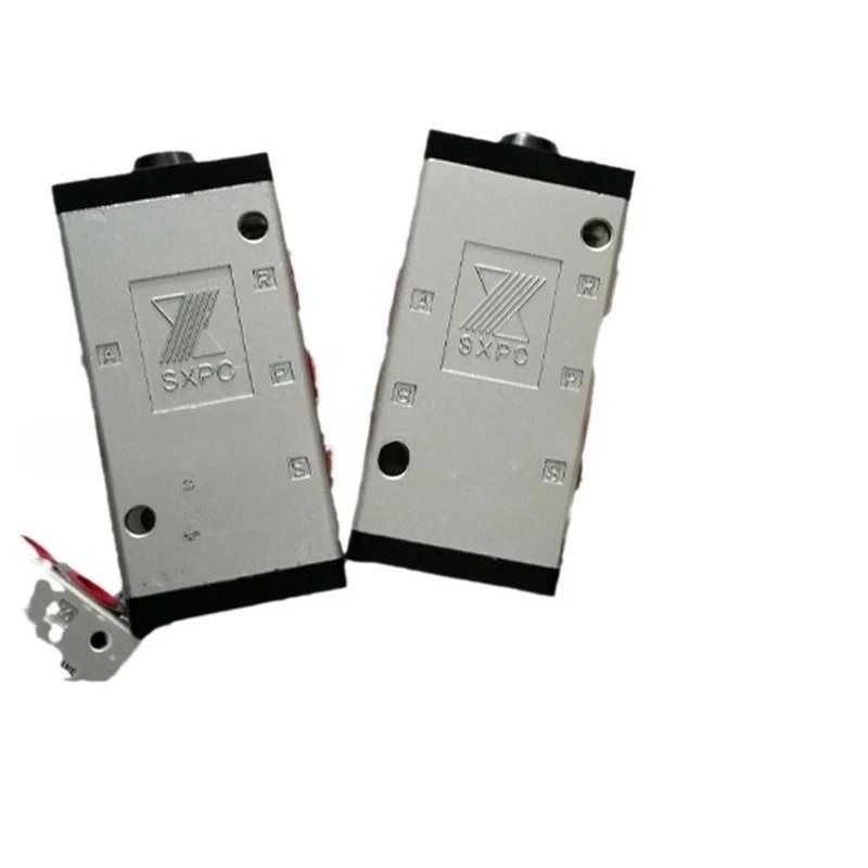 XQ series two-position five-way air control valve pneumatic components. Precision machining and long service life