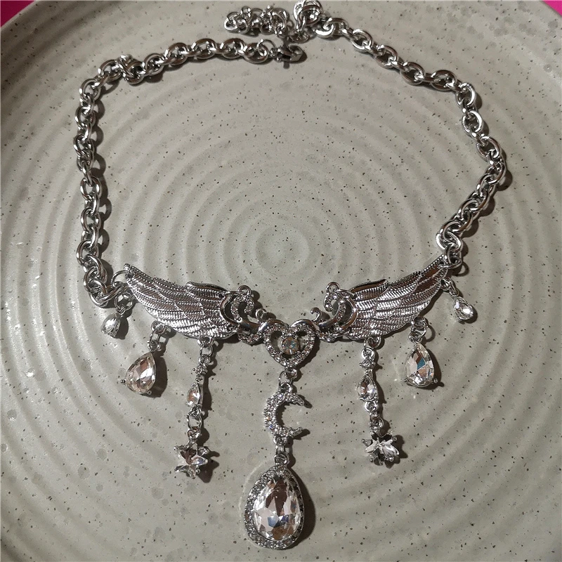 Glänzende Kristall Flügel Herz Stern Silber Farbe Choker Halsketten Für Frauen Quaste Strass Kette Halsketten Aussagen Schmuck