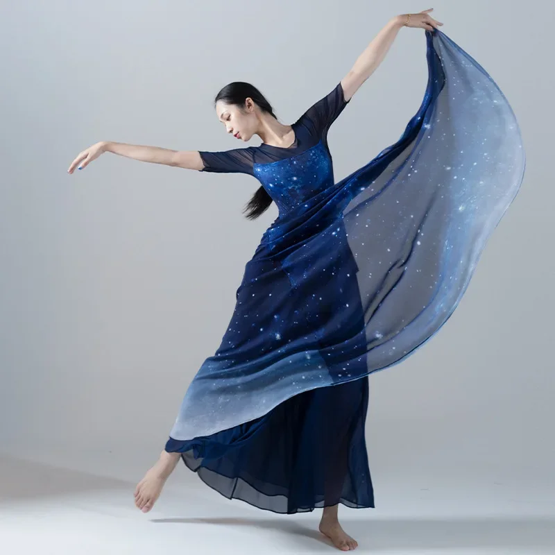 2025 nuevos trajes de danza del vientre para mujer, azul real, Chiffon Astral, danza Oriental, Top de manga corta, falda larga con vuelo grande