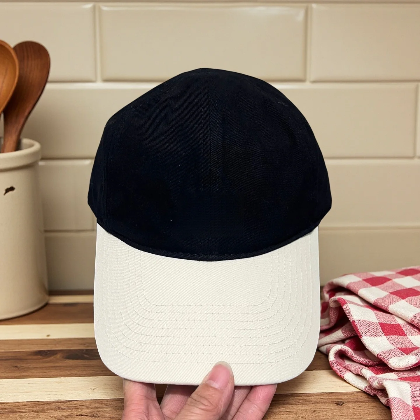 luxury-brand-casual-sun-hats-handmade-baseball-caps-hats-fisherman-bucket-hats-flat-duckbill-golf-caps-holiday-gifts-m-style