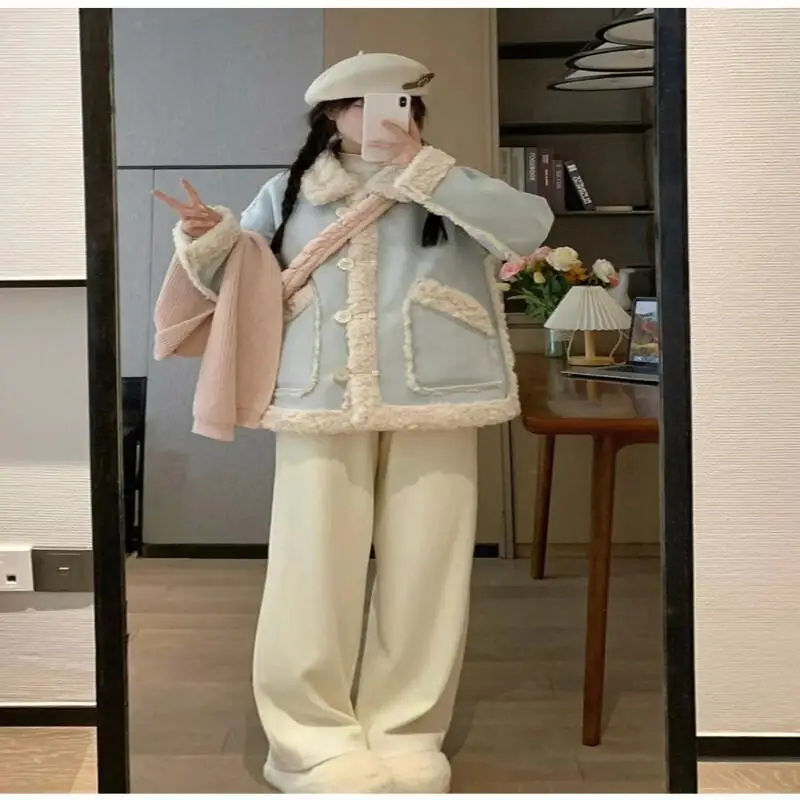 Veste rembourrée pour femmes, vêtements quotidiens d'extérieur, manteau en laine d'agneau bleu pour femmes, automne hiver 2025, nouveau Style coréen, doublure en fourrure de coton polaire