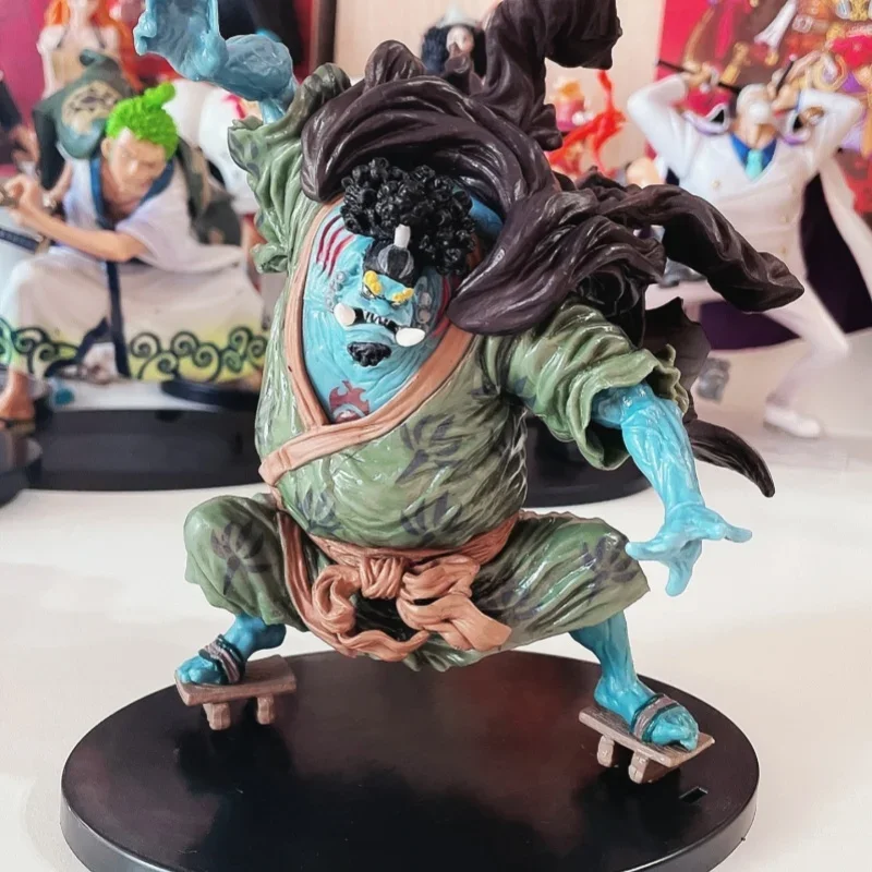 Figura de ação periférica Jinbe para crianças, boneco modelo, ornamento periférico anime, brinquedo coleção, presente de aniversário, novo, 1 pc