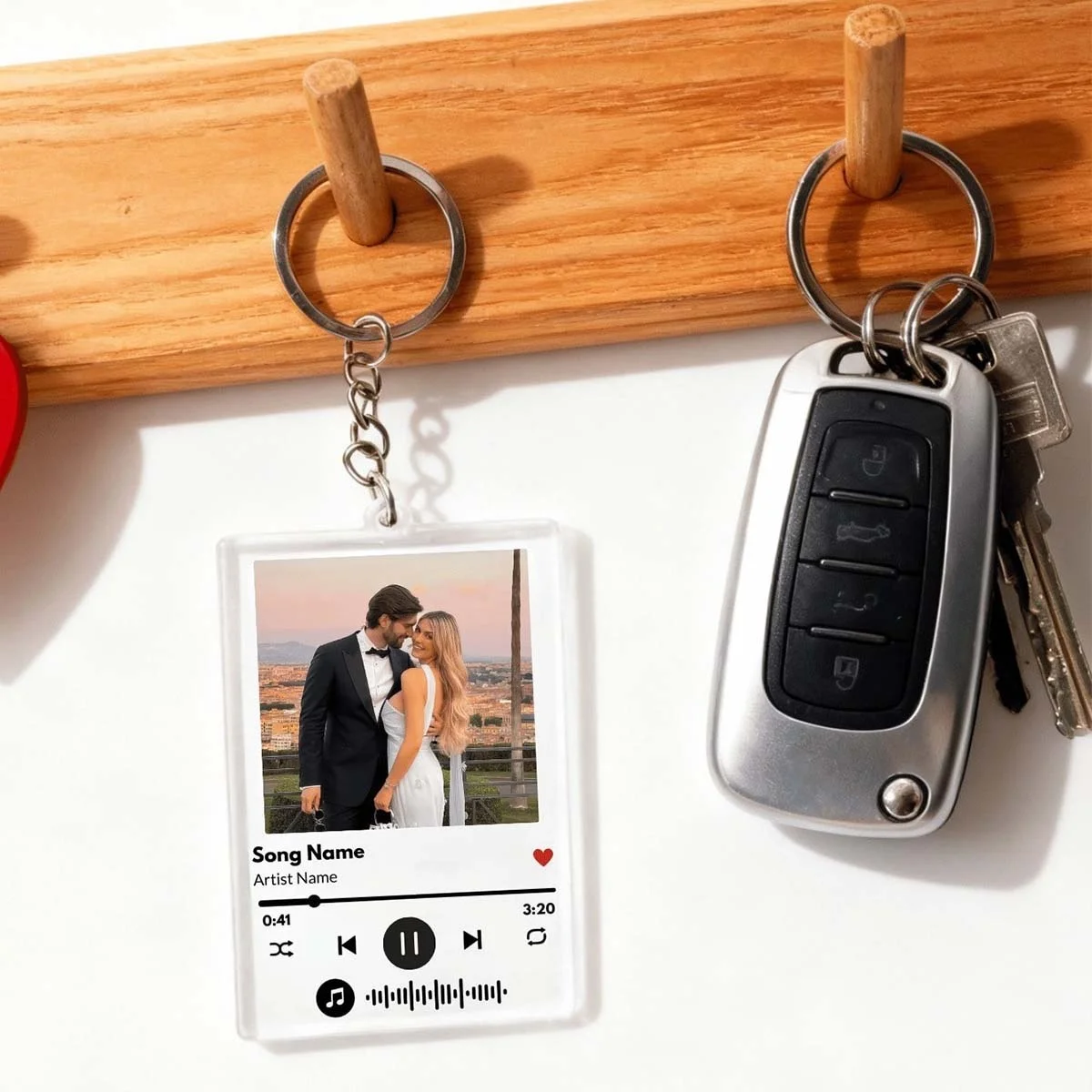 1 Personalized Photo Keychain, Custom Song Title Keychain—Perfect for Couples, Friends, Weddings, and Anniversaries.