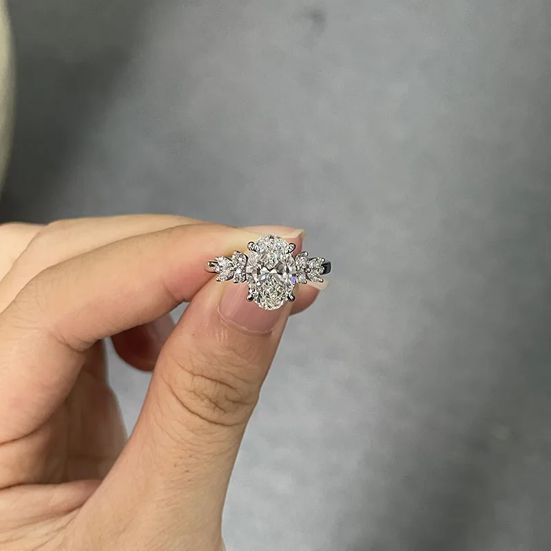 Hochwertiger Luxus-Verlobungsring mit ovalem Schliff, 3 Karat Labor-Diamant, IGI-zertifiziert, DEF VS VVS, massives 950er Platin, edles Brautschmuckstück – Detail 6