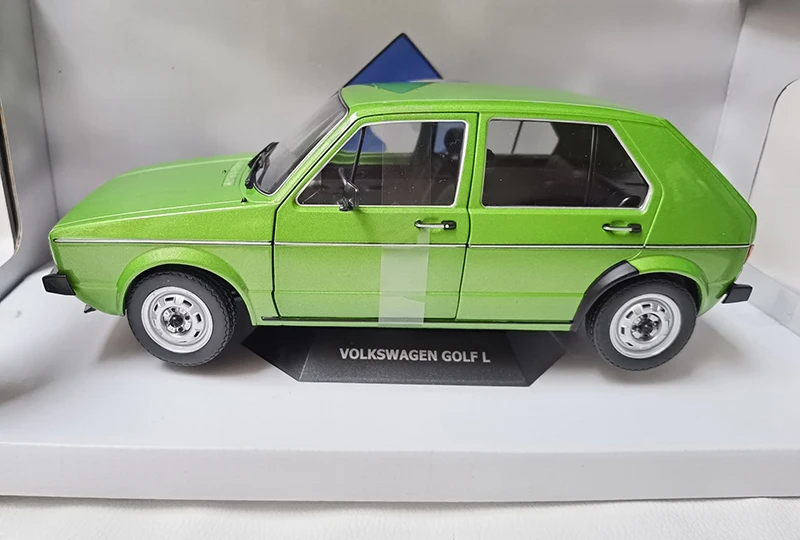 Solido 1:18 Scale GOLF L Simulation Alloy Car Model Diecast Toy Collectible Ornaments