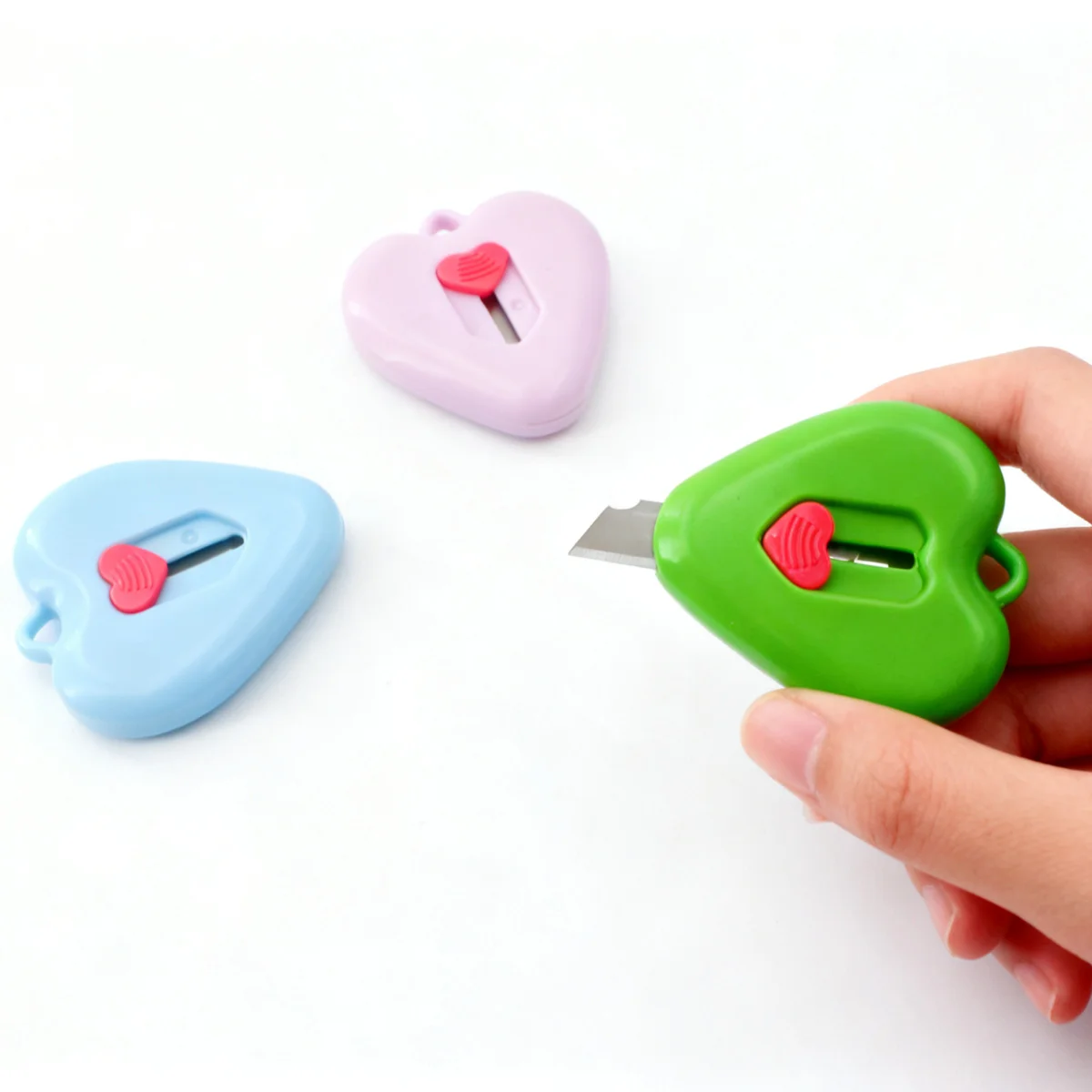 Mini Utility Knife Unboxing Tool for Opening Packages and Cutting Parcels Cute Keychain Portable Small Knife Office Stationery