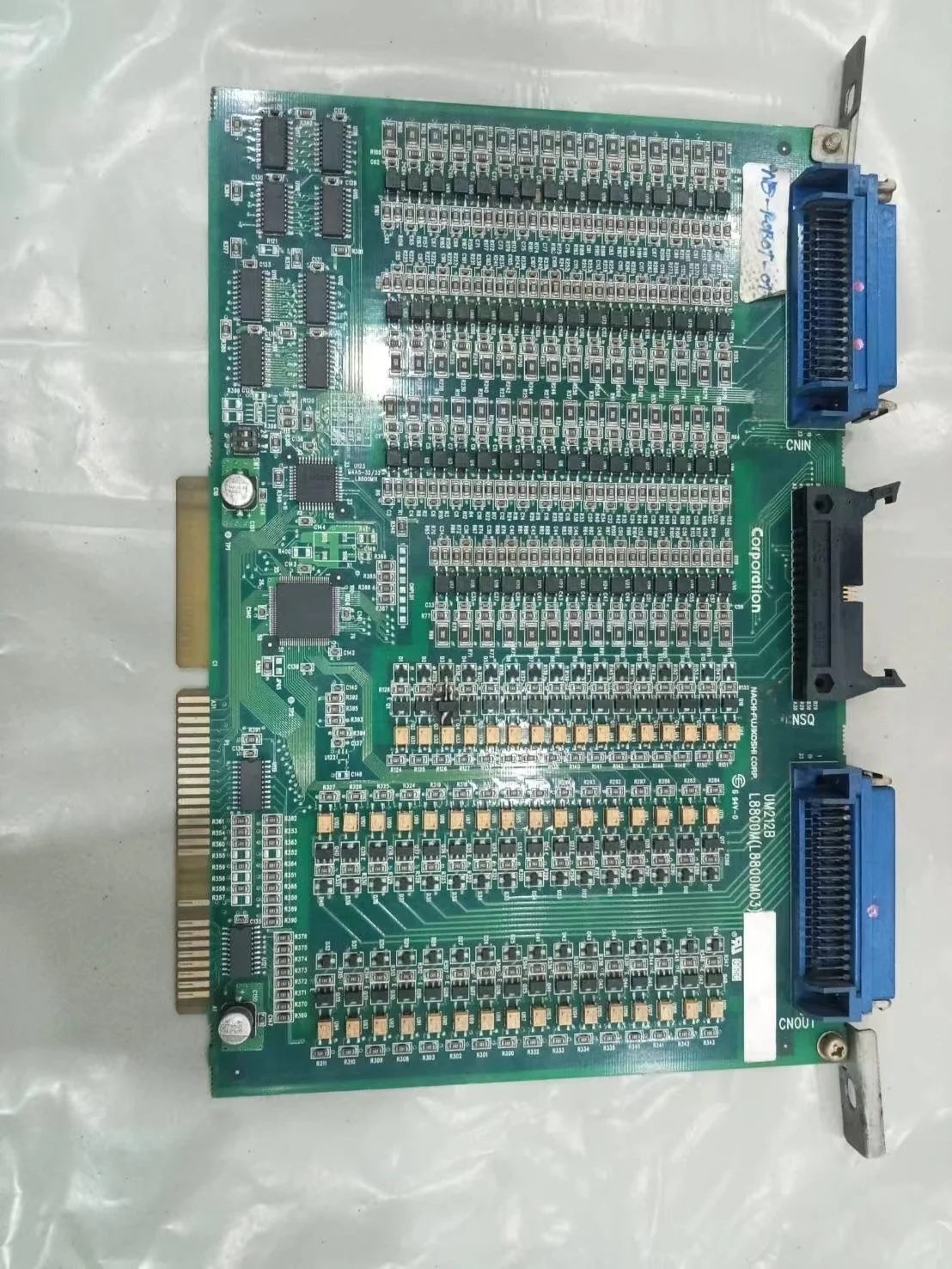 UM212B L8800M Used in good condition Control board