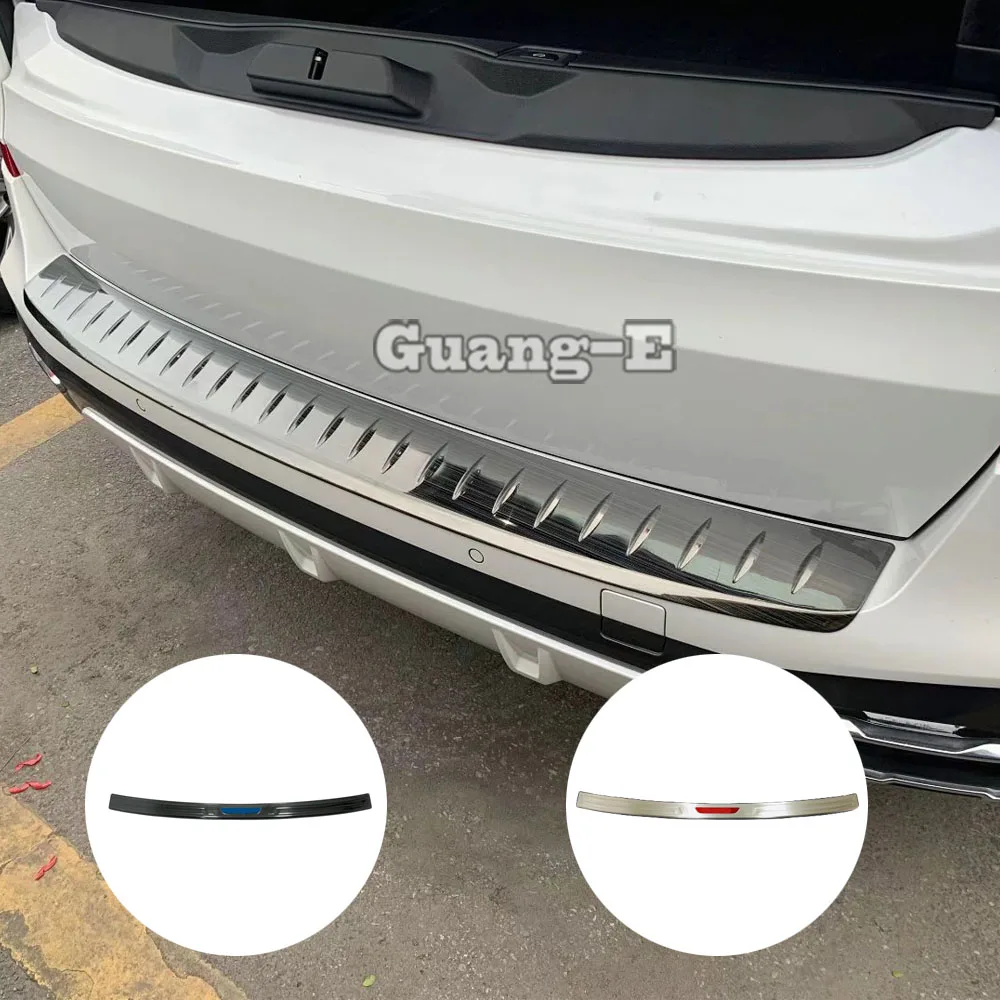 

Car Body Styling Rear Back Trunk Outside Bumper Plate Frame Threshold Pedal Part For BMW X5 xDrive G05 2019 2020 2021 2022 2023