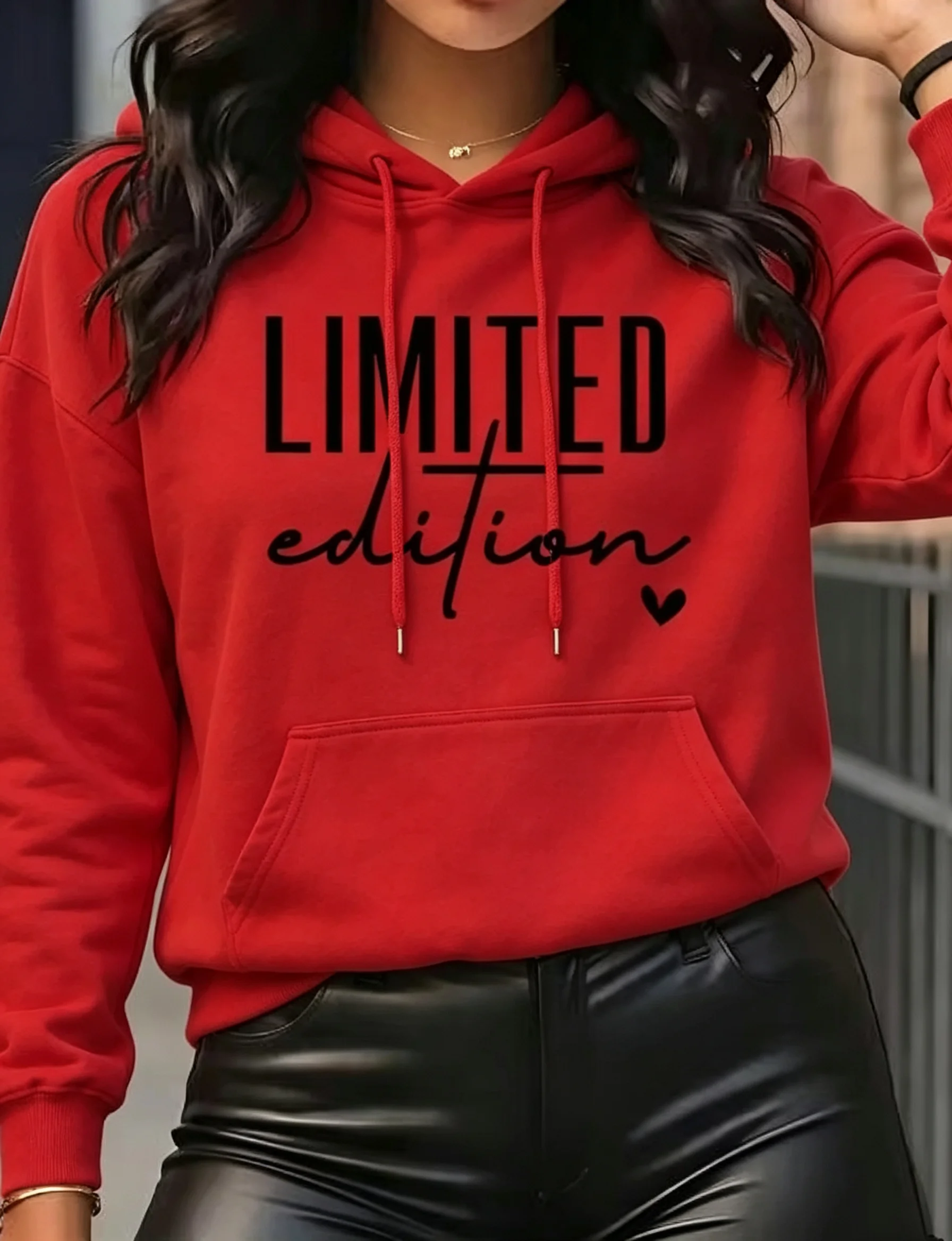 Women's Fashion hoodies Casual Limited Edition Graphic Fashionable Letter Urban Style Print Women'S Round Neck sweatshirt