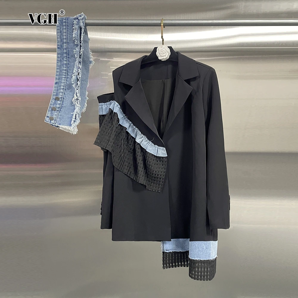 VGH Colorblock Patchwork Raw Denim Blazer For Women Notched Collar Long Sleeve Off One Shoulder Asymmetrical Chic Coats Female