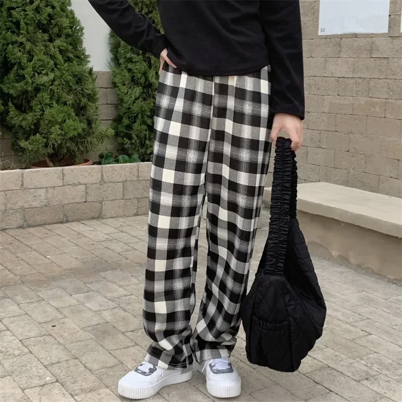 1Pair Winter Warm Plush Lounge Pants Cashmere Thick Checkered Loose Wide Leg for Women Korean Street Style Casual Student