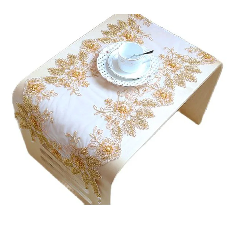 2024 Luxury beads gold mesh Christmas flower Embroidery bed Table Runner flag cloth tablecloth Table decoration and accessories