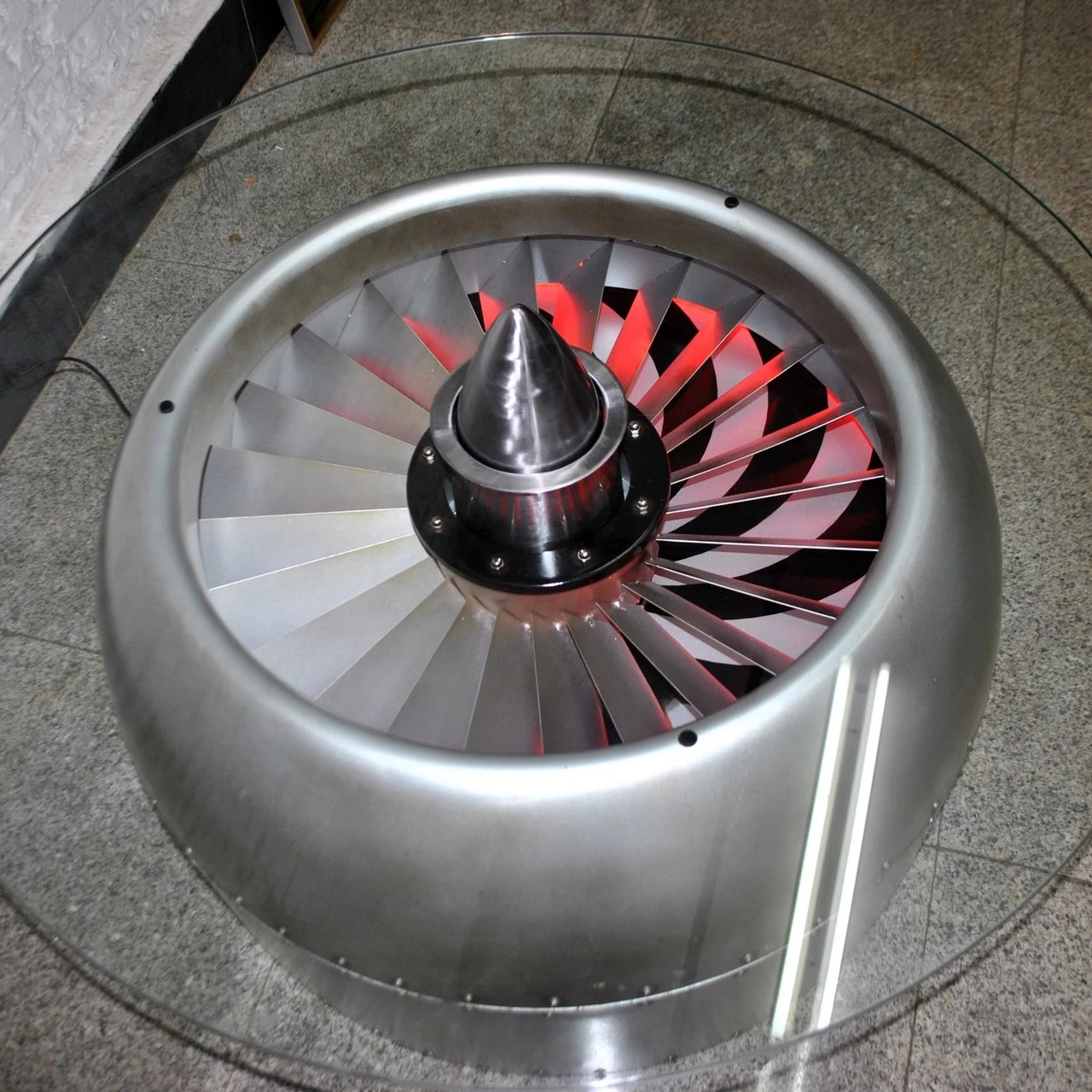 Wrought iron retro industrial wind rotating round coffee table engine turbofan table