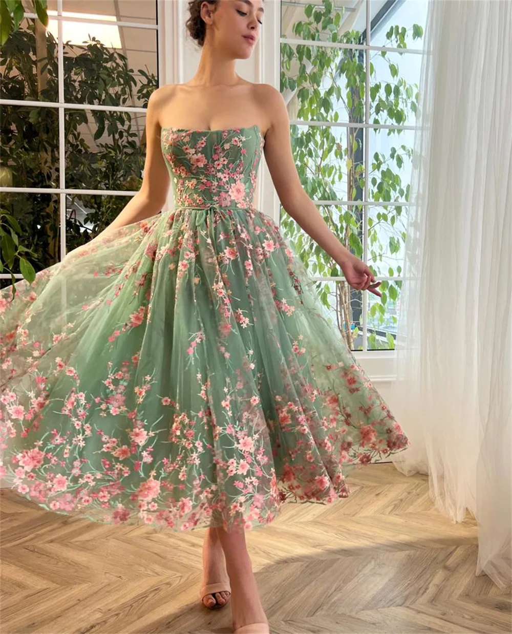 Amanda Customized Appliques Tiered Ruffle Strapless Ball Gown Prom Dresses Lace-up vestidos de noche Sleeveless Formal Evening