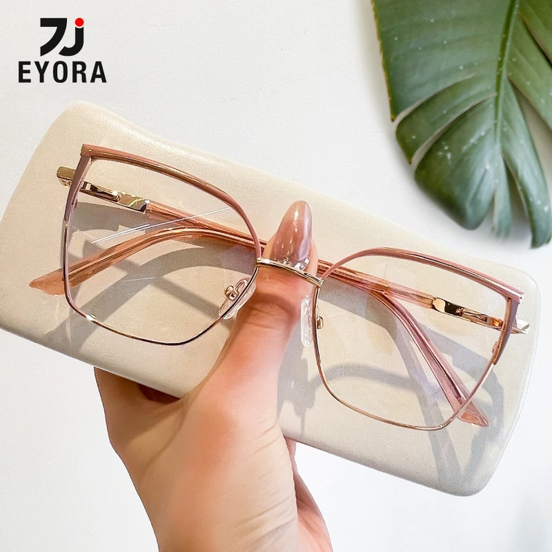 

EYORA Metal Retro Cat Eye Oversize Frame Reading Glasses Anti Blue Light Myopia and Hyperopia Photochromic Prescription Eyewear