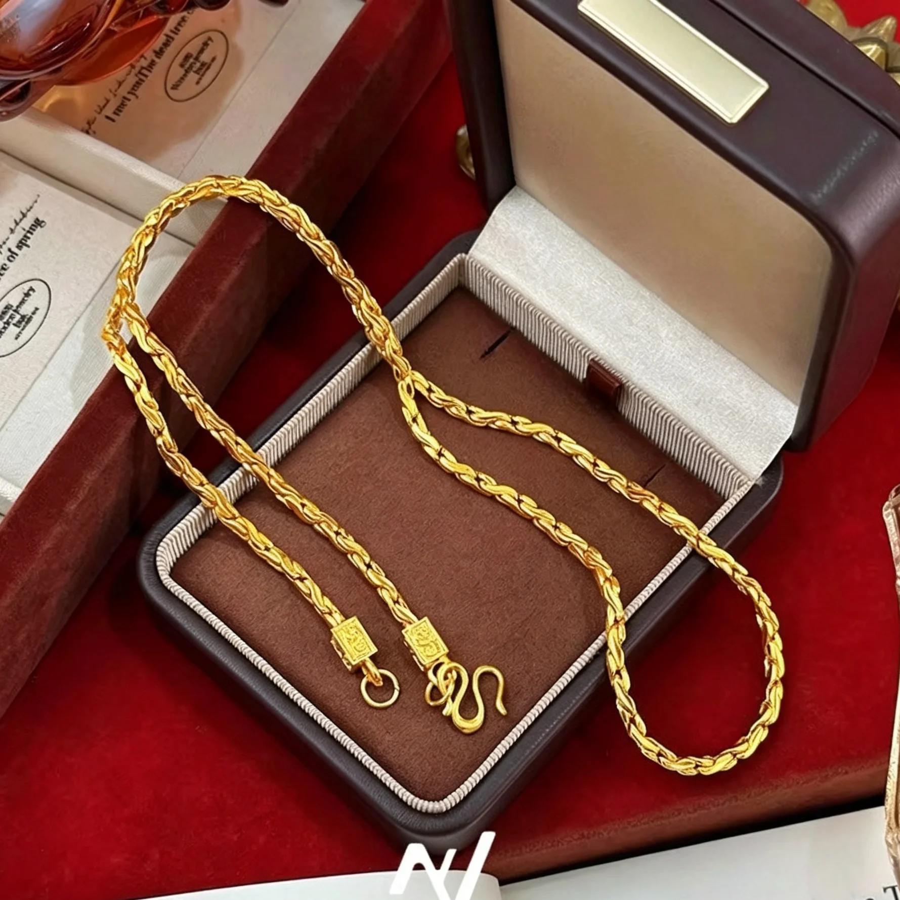 

9999 24K real gold store same style women's gold necklace, gold snake sexy collarbone chain, exquisite fashion jewelry
