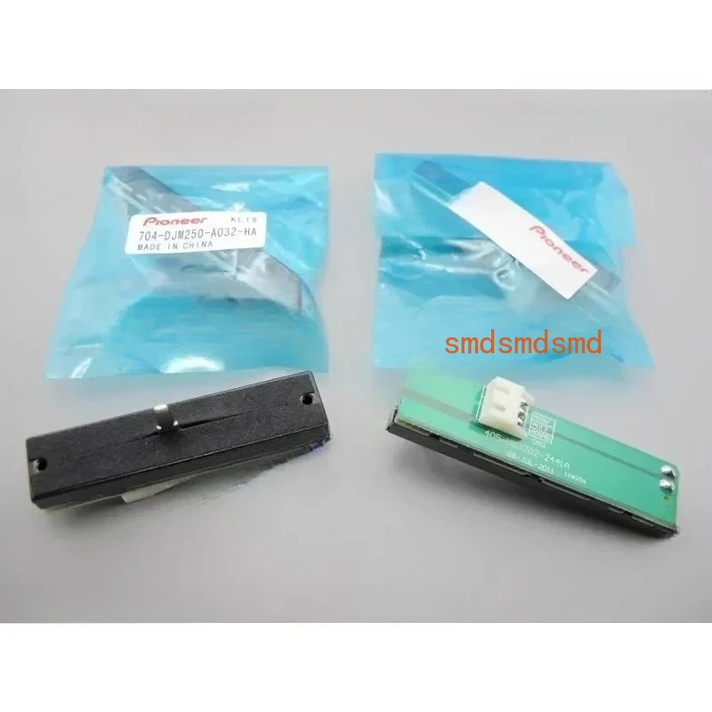 Original Pioneer DDJ-RX DDJ-SX SX2 SX3 Solder Free Cross Cut Fader 704-DJM250-A032-HA