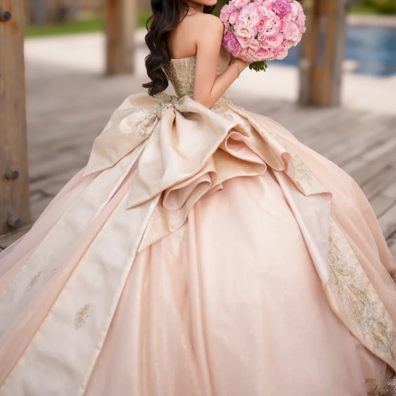 Light Champagne Quinceanera Dresses Off the Shoulder Decal Crystal Lace Long tail Bow Vestido De 15 Quinceanera Customize 6