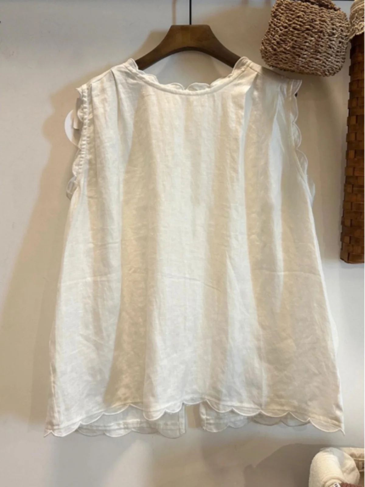

Casual Pure Color Wooden Collarl Summer Top for plus Size Women round Ne Svel Versatile Loose Fit Outerwear