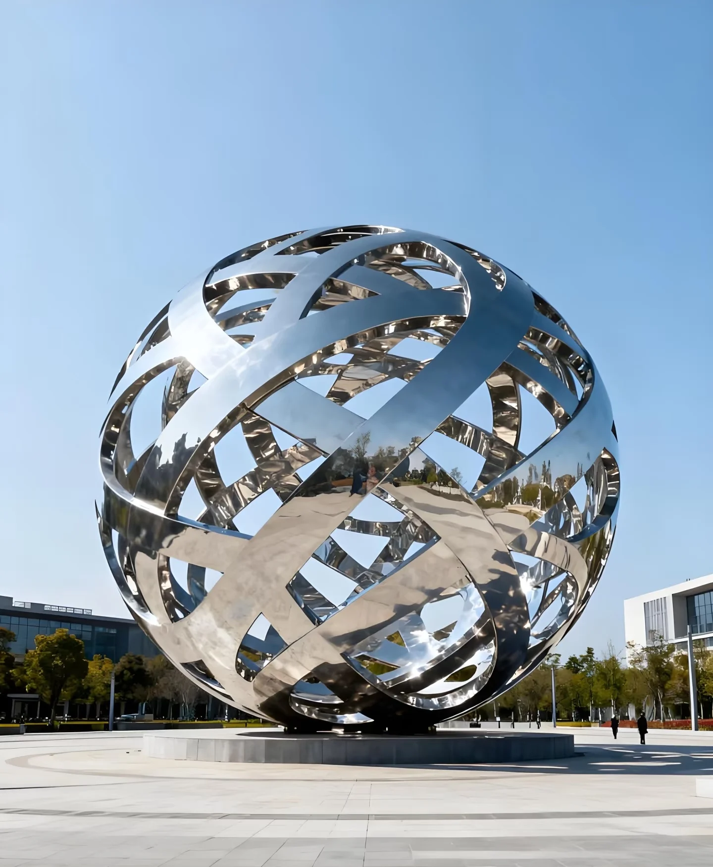 Modern Art Crafts Artificial Outdoor Statue Landscape Decoration Garden Park Ornaments Stainless Steel Sculpture
