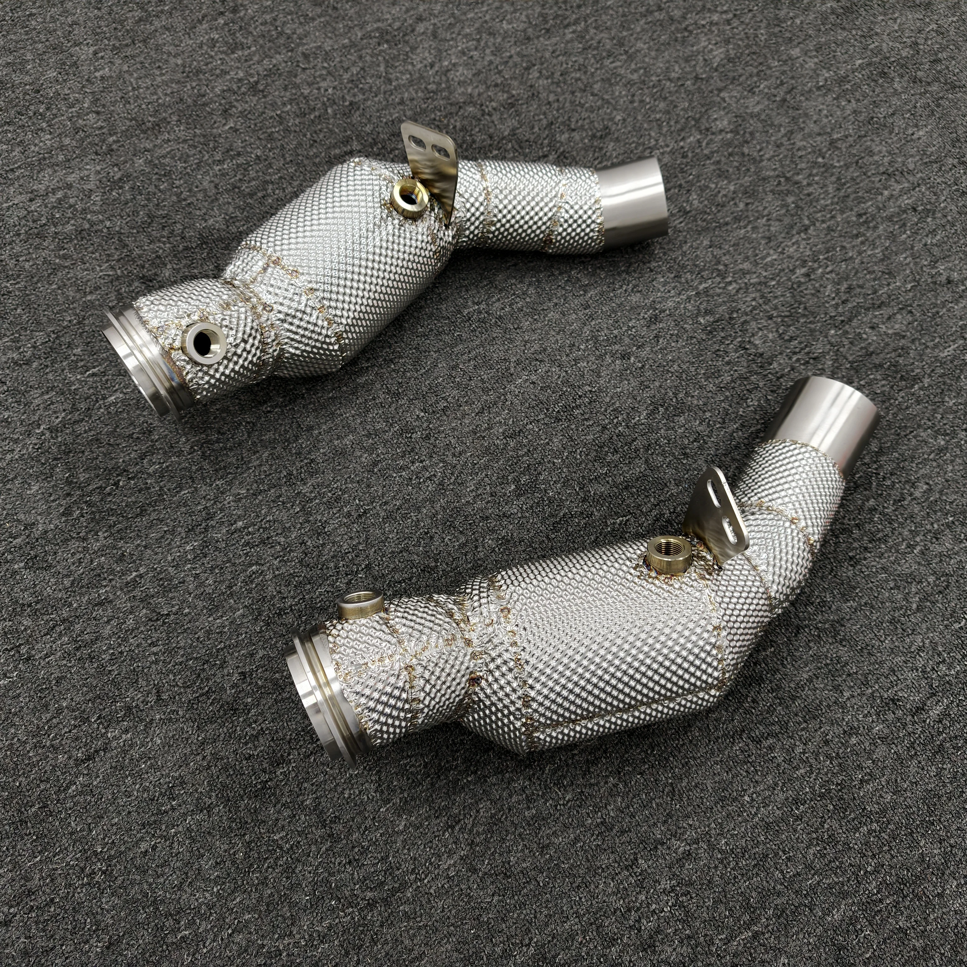 ACE Performance Auspuffanlage Edelstahl-Downpipe für Alfa Romeo Giulia Stelvio 2.9T Auspuffkrümmer mit Hitzeschutzrohr – Detail 10