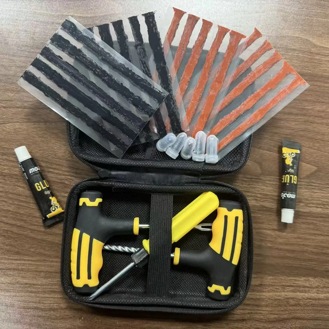 Universal Emergency Plug Flat Tire Repair Kit to Fix Punctures,Professional Heavy Duty Motorcycle Emergency Tool Car Accessories