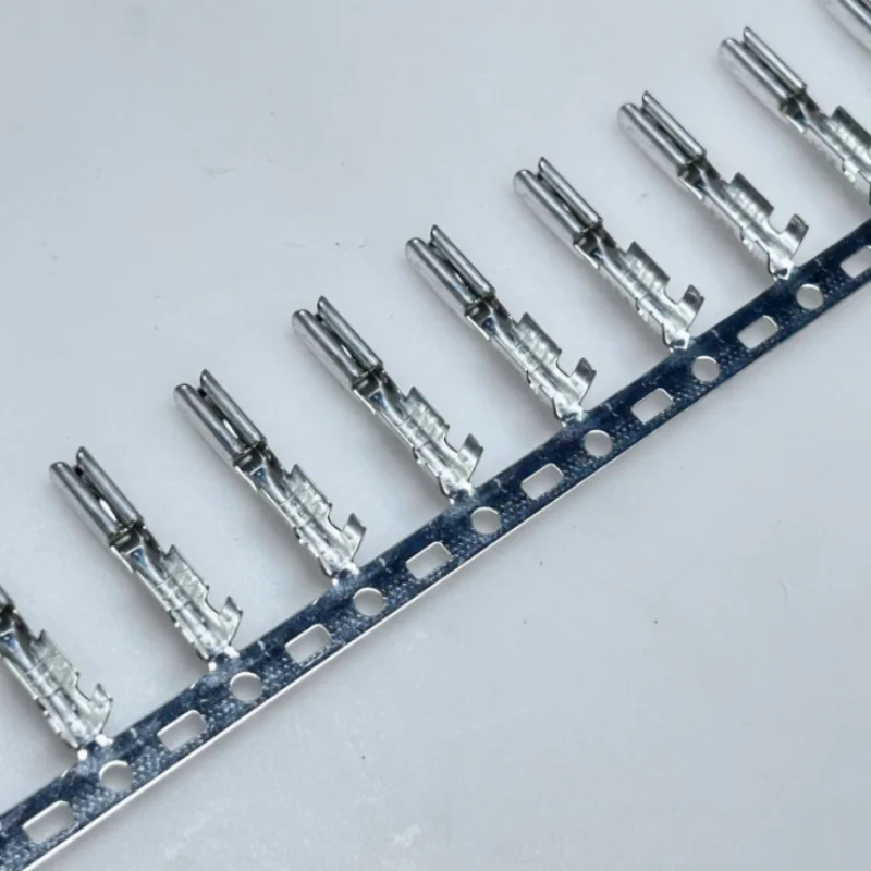 

100PCS Original Genuine 8240-4422 8240-4862 8100-4409 7165-0351 1500-0106 1500-0081 6918-1776 For Car Smart Electronic Devices