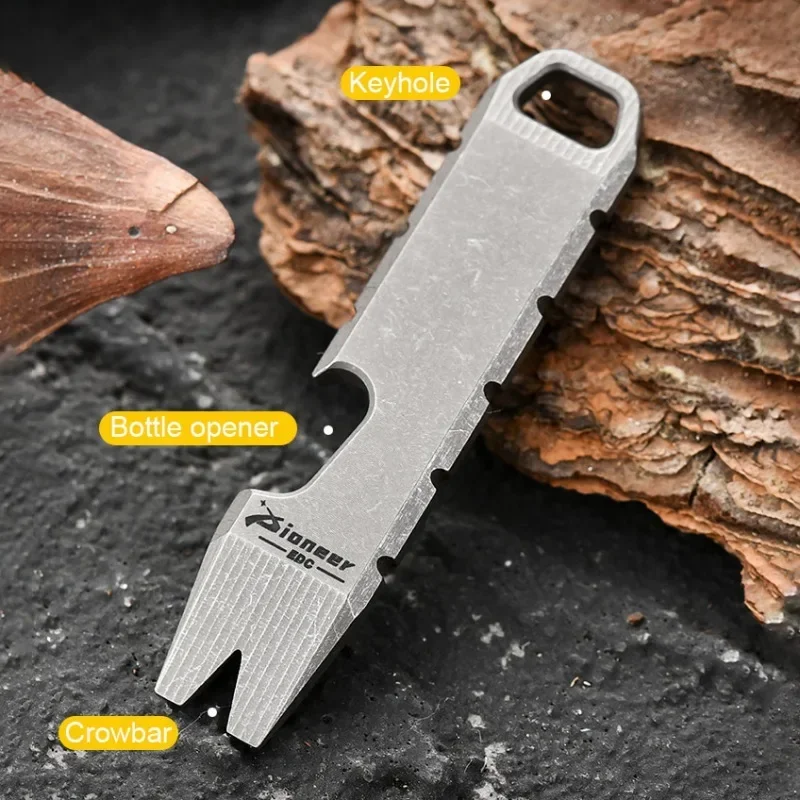 New Practical Titanium Alloy Mini Fashion Pry Bar Bottle Opener EDC Personalized Titanium Alloy Fashion Accessory Pendant