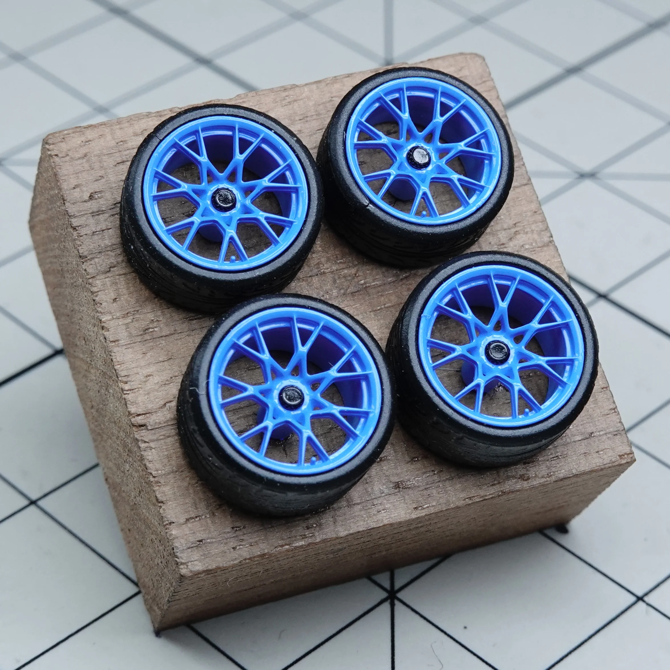 PuffStudio_1/64 Scale Wheel Hub 8.5/8.8mm Plug-in Hub Suitable for 1/64 Car Model Modification Accessories
