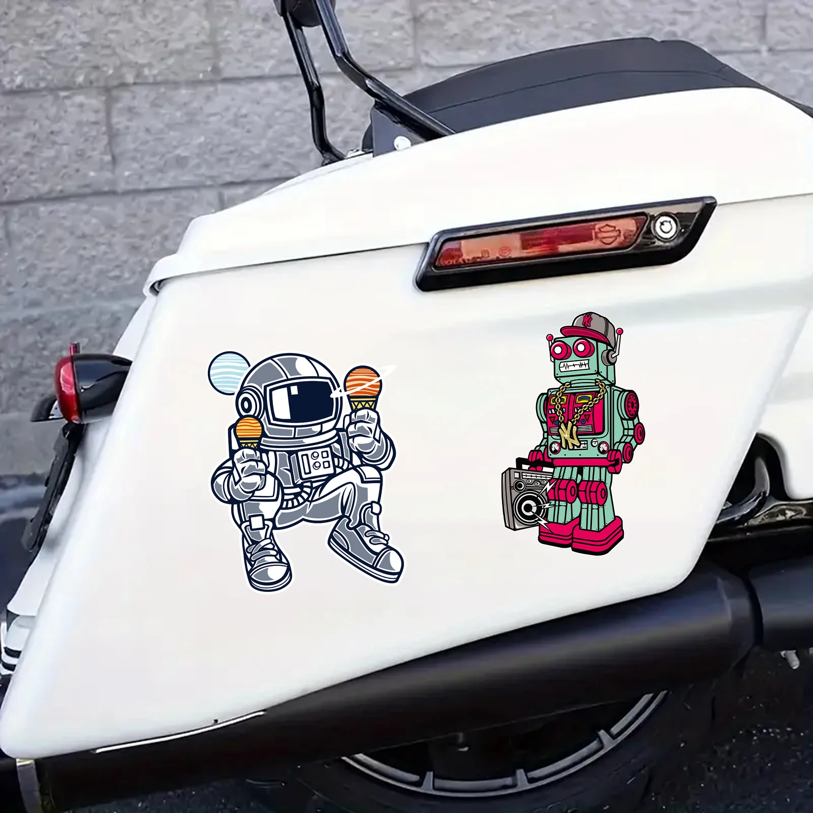 Miniso الهيب هوب سلسلة الجينات الثقافية UV DTF سيارة ملصق للزجاج Libbey يمكن زجاجة ذاتية اللصق قابل للغسل مقاوم للماء لتقوم بها بنفسك مخصص