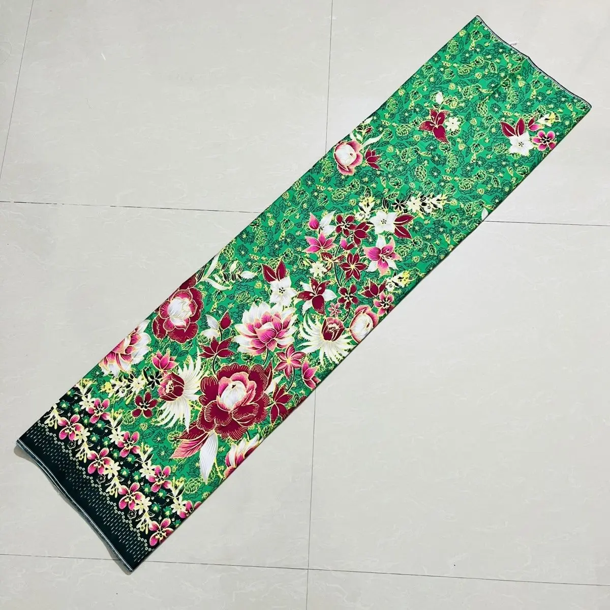 Yunnan Water Festival Nyonya rok Dai tube rok dans Thailand Longji rok