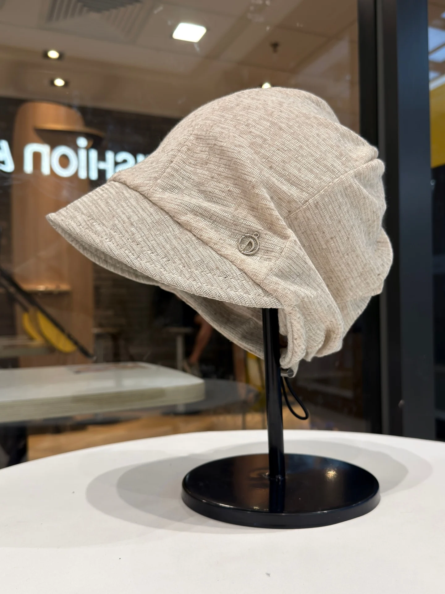 retro-pleated-artistic-girl's-cap-women's-autumn-head-wrap-fashionable-loose-face-slimming-wide-brim-hat-casual-polyester