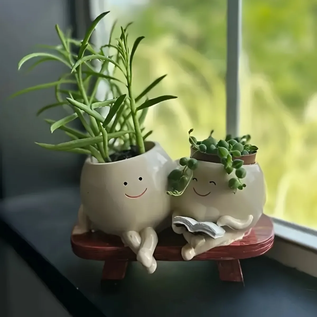 

Wholesale Resin Garden Decor Mini Pot Home Ornament Creative Craft Succulent Planter