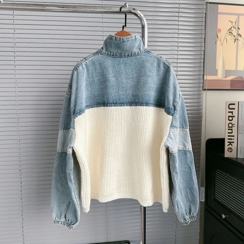 Veste pull épissé en denim pour femmes, nouveau design décontracté d'automne et d'hiver, pull haut cardigan tricoté de niche