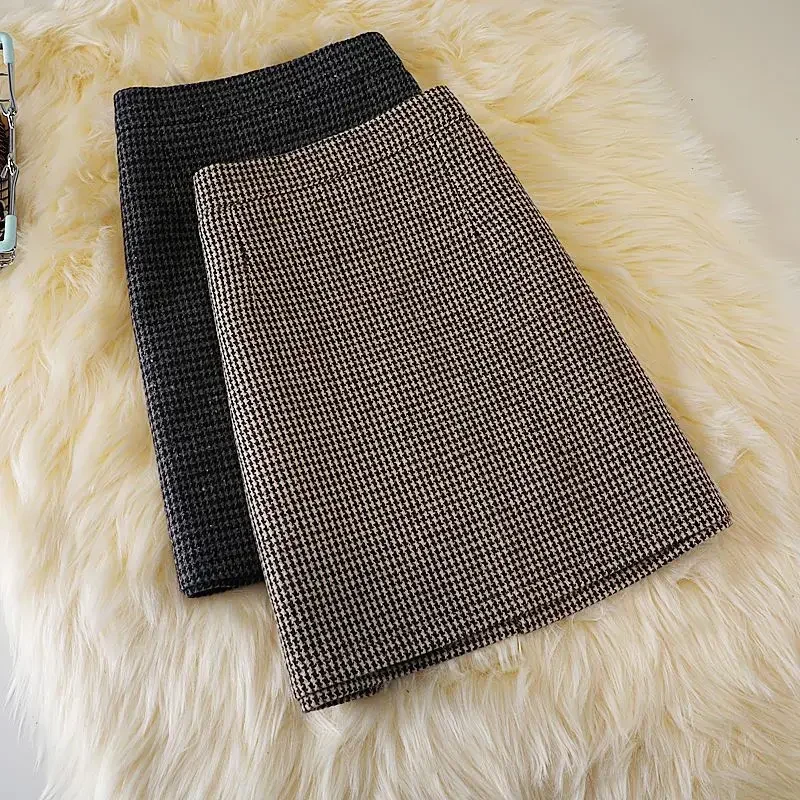 

Autumn and Winter New Small Bird Grid Wool Skirt for Women's Slim Fit Zipper One-step A-shaped Hip Apron for Women P553