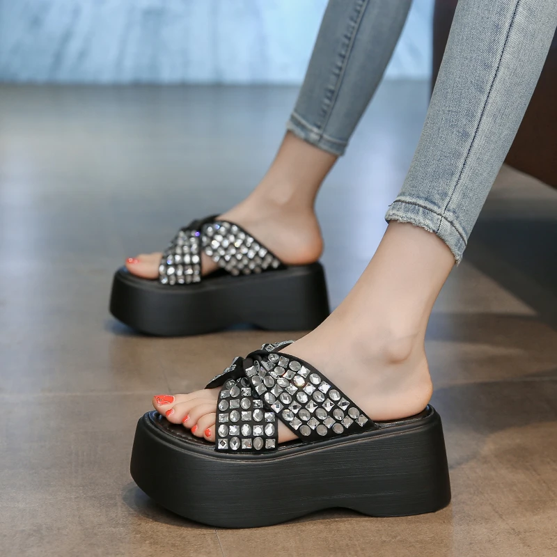 Summer Rhinestone Slippers Women\'s Chunky Sandals Fashion Women 8CM Wedges Platform Shoes Woman Open Toe Flats Beach Flip Flops